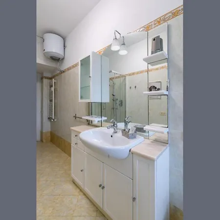Katia House * Rome